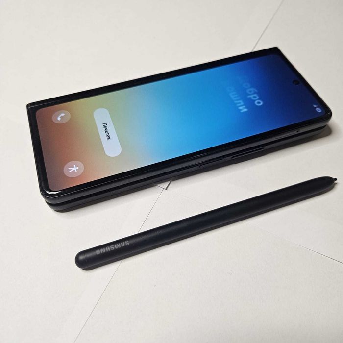 Samsung Galaxy Z Fold 3 • 256GB • КАТО НОВ • кейс + S Pen