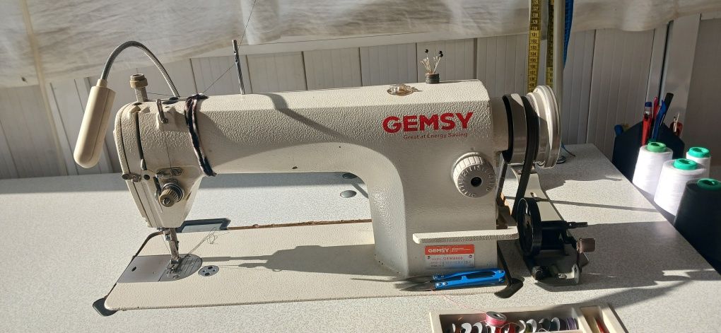 Gemsy Tikuv mashinasi