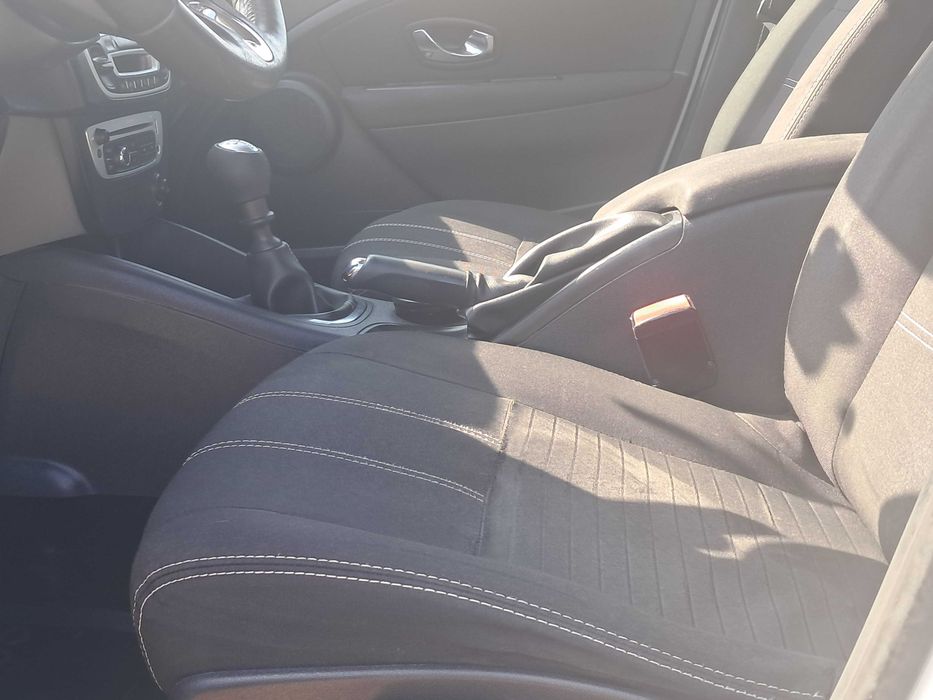 Renault fluence 20115