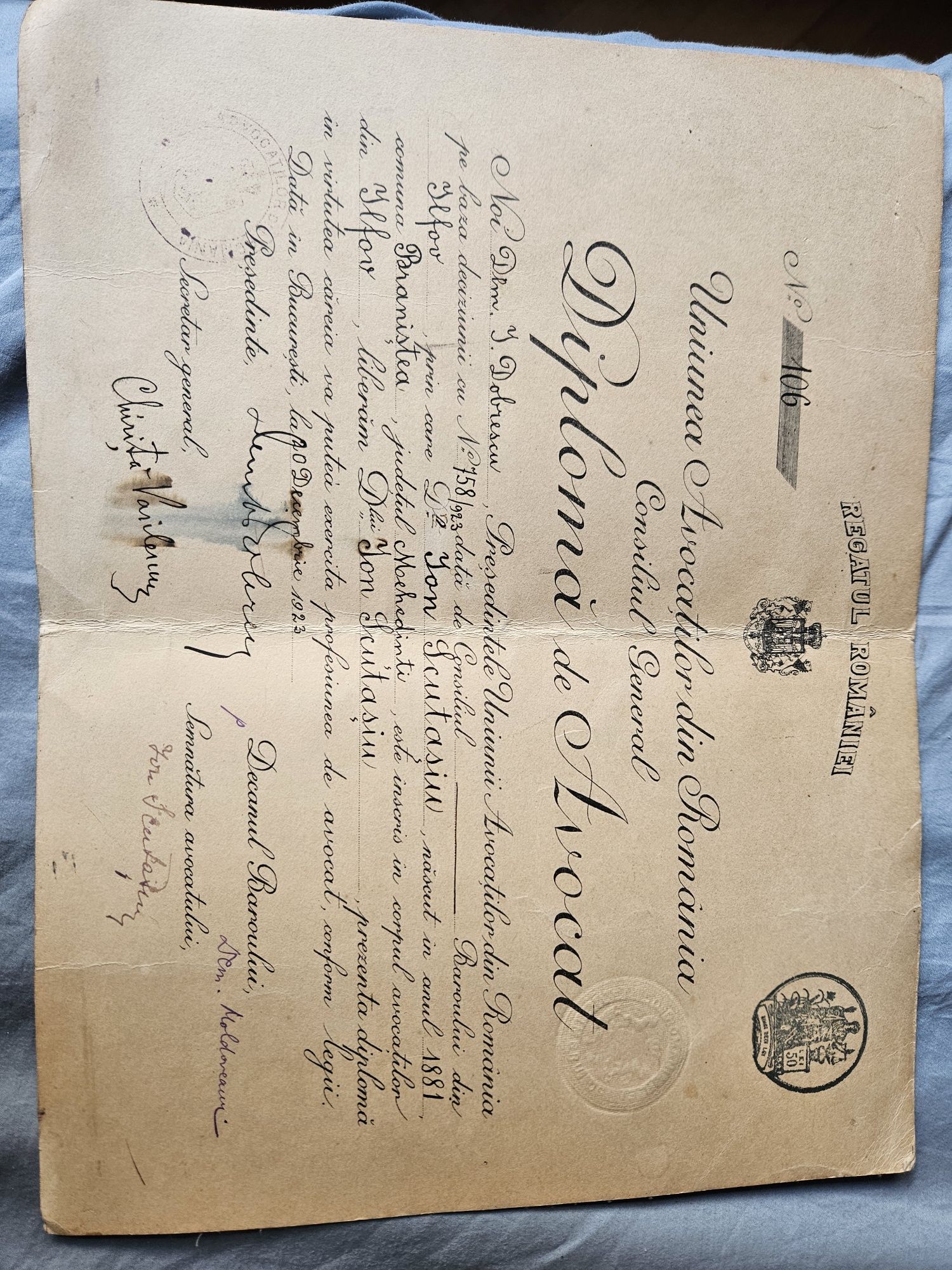 Diploma de avocat regalista