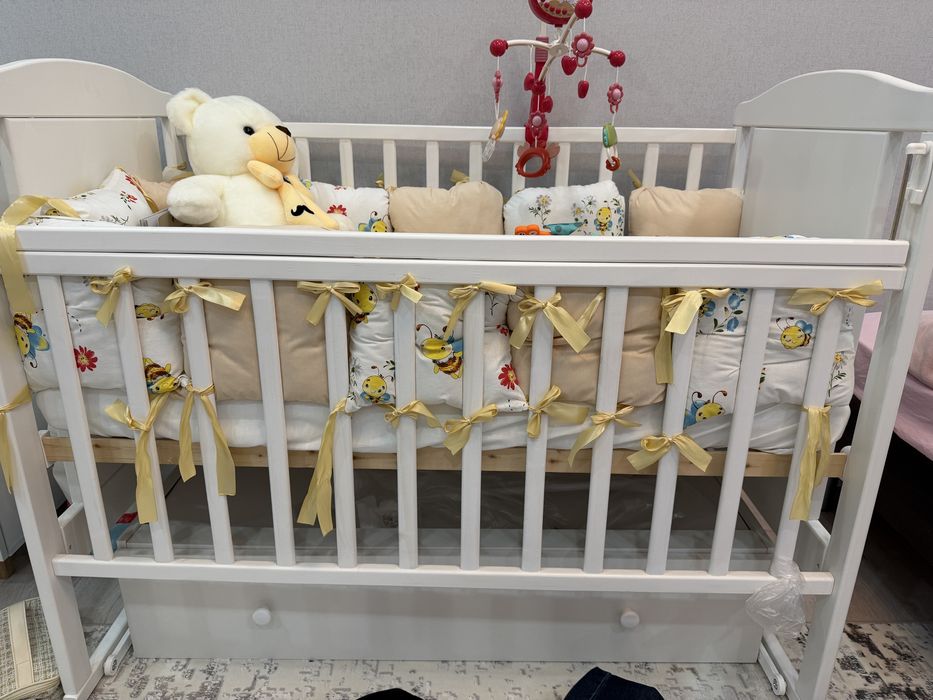 Кроватка детская