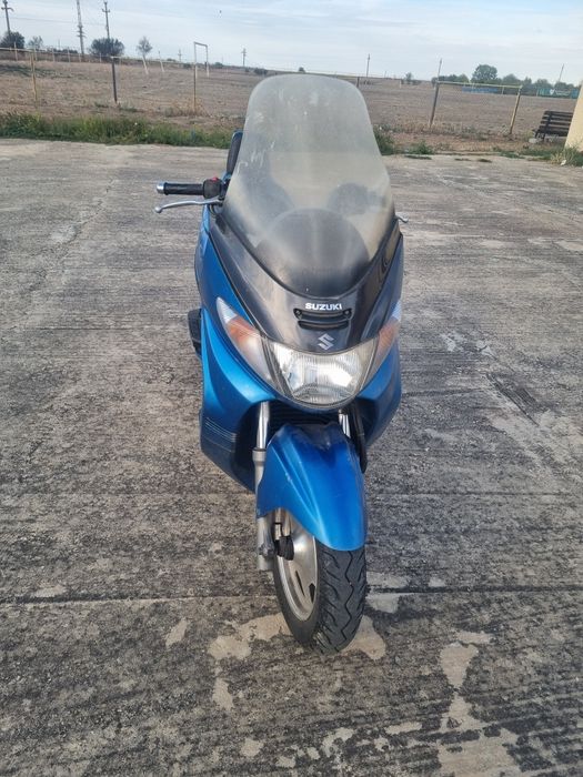 Suzuki Burgman 400( nu honda,yamaha)