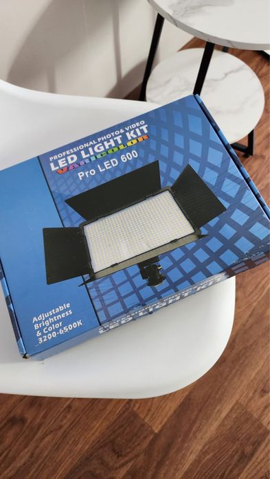 Студийный свет Led 600