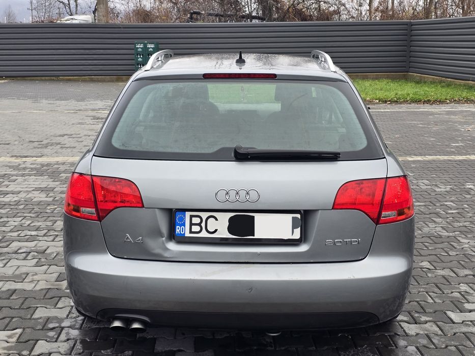 Vând Audi A 4 B7