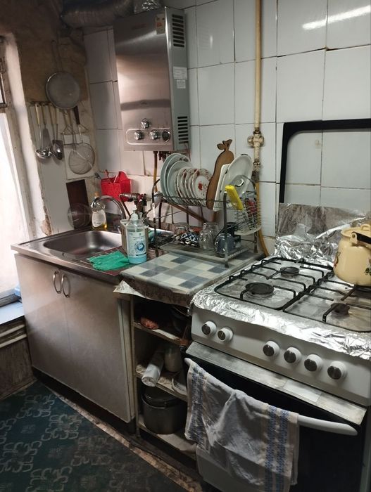 Продается дом 3 комнаты, 2,3 сотки. Ор Миробадский района. Транспортны