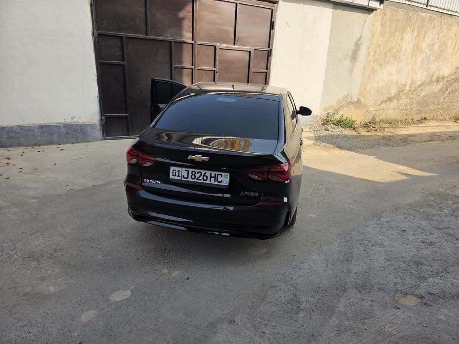 Продам авто монза.