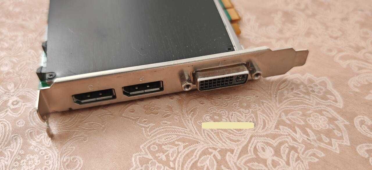 Nvidia Quadro FX 3800 GPU 1GB GDDR3 видеокарта