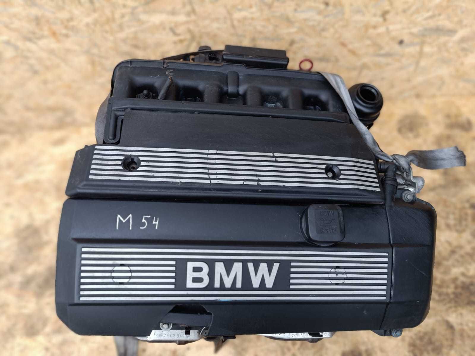 двигатель М52  БМВ (М54В25) навесной, привозной из Европы