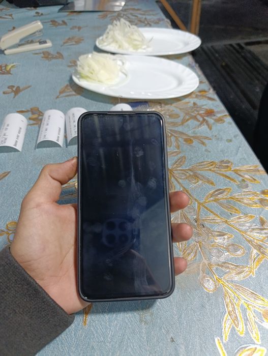 Samsung A 56 sotladi