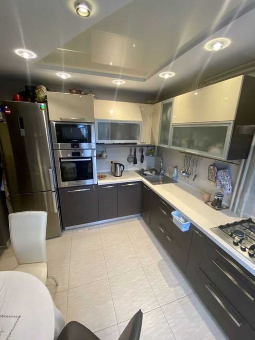 Дава се под наем Двустаен апартамент в София, Обеля - 64 кв.м за 612 € - Снимка #1