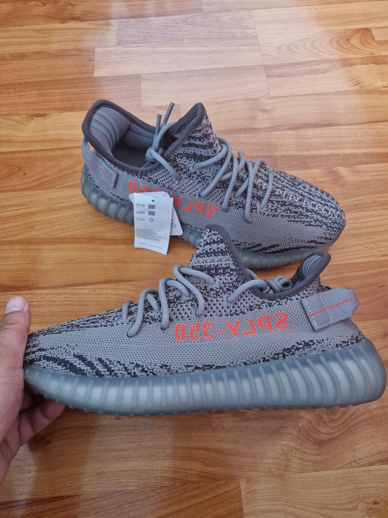 Adidași Yeezy originali