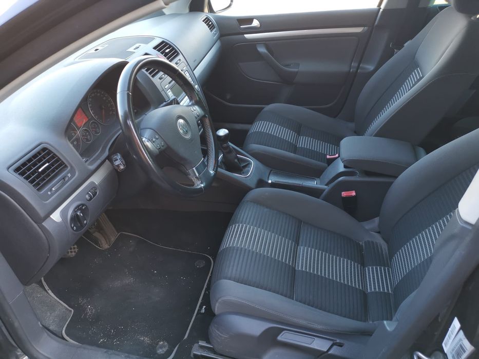 Vw golf 5 2008 1.6 benzina 2008 united carte full service
Full cart