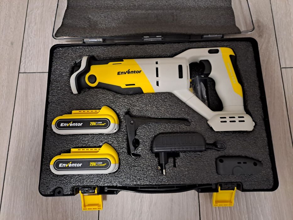 Fierastrau tip sabie