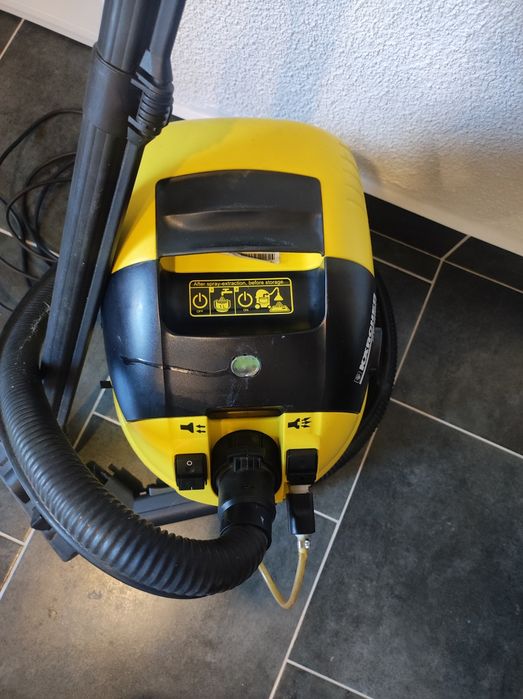 Перяща прахосмукачка Karcher SE 3001