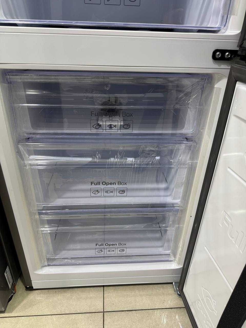 Холодильник SAMSUNG Full No Frost/Inverter RB37P5491B1