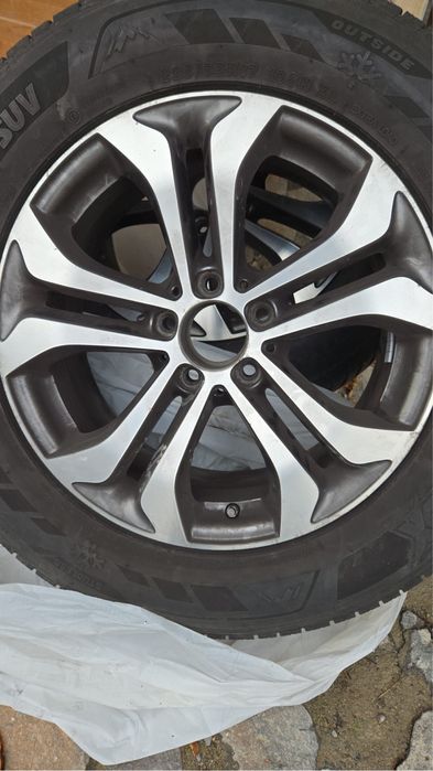 Jante 17 si cauciucuri 235/65/R17 de iarna mercedes glc