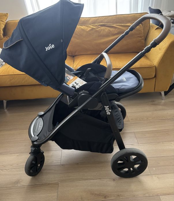 Carucior 3 in 1  Joie Versatrax
