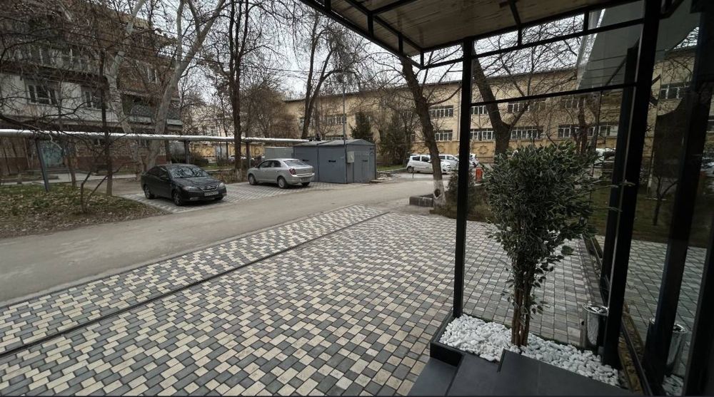 Аренда Под Офис Ориентир Метро Айбек 107м2  2600$ торг