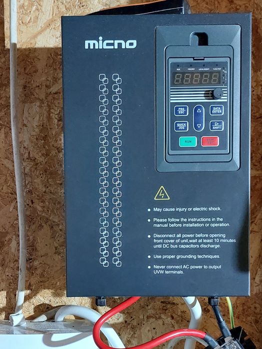 Convertizor Invertor Alimentare Frecventa 220v _ 380v 32kw