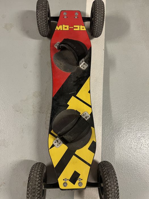 Mountain Board ( long board, skateboard)