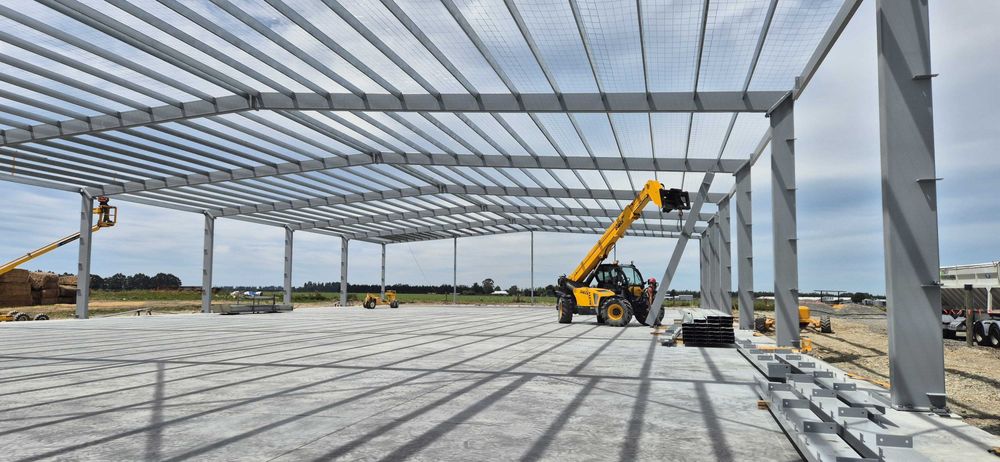 Метални конструкции, Халета, Контейнери, Къщи от сандвич панели