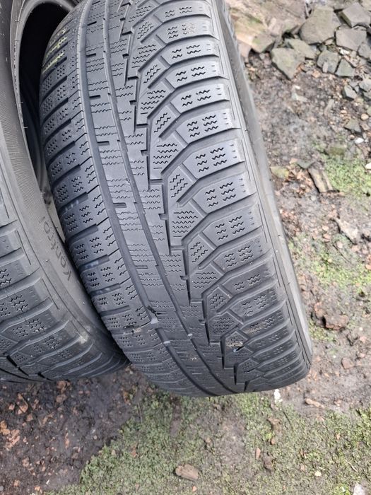 Vand 2 anvelope 225 60 17 hankook de iarna
