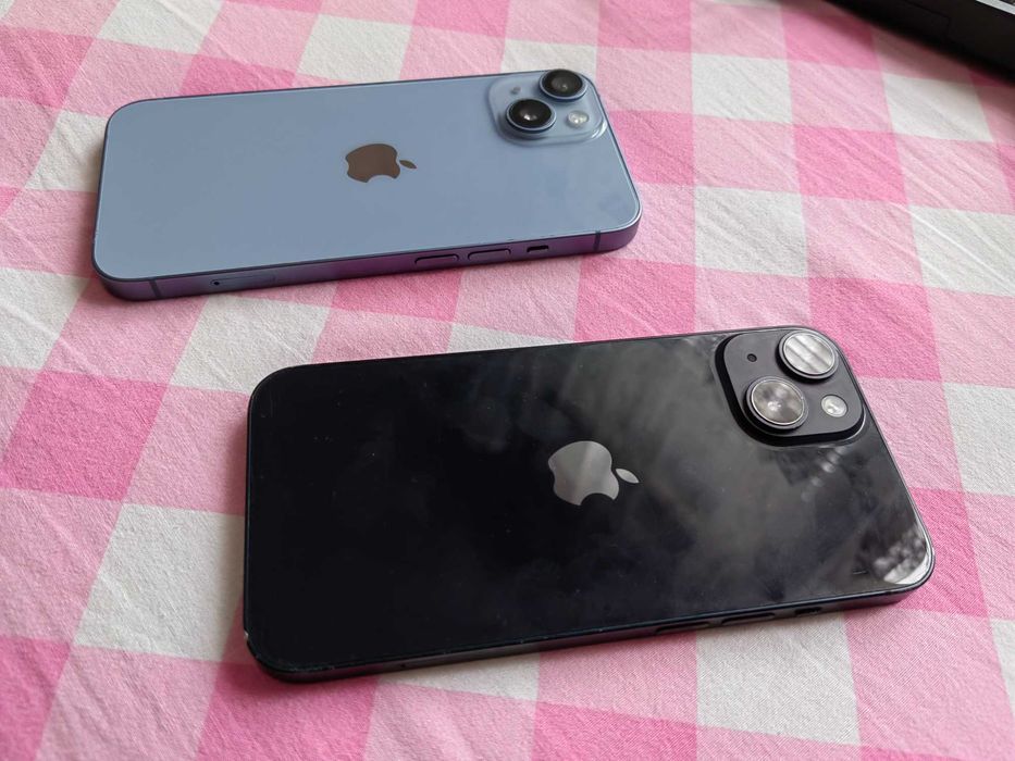 Продавам 2бр IPhone 14 128gb