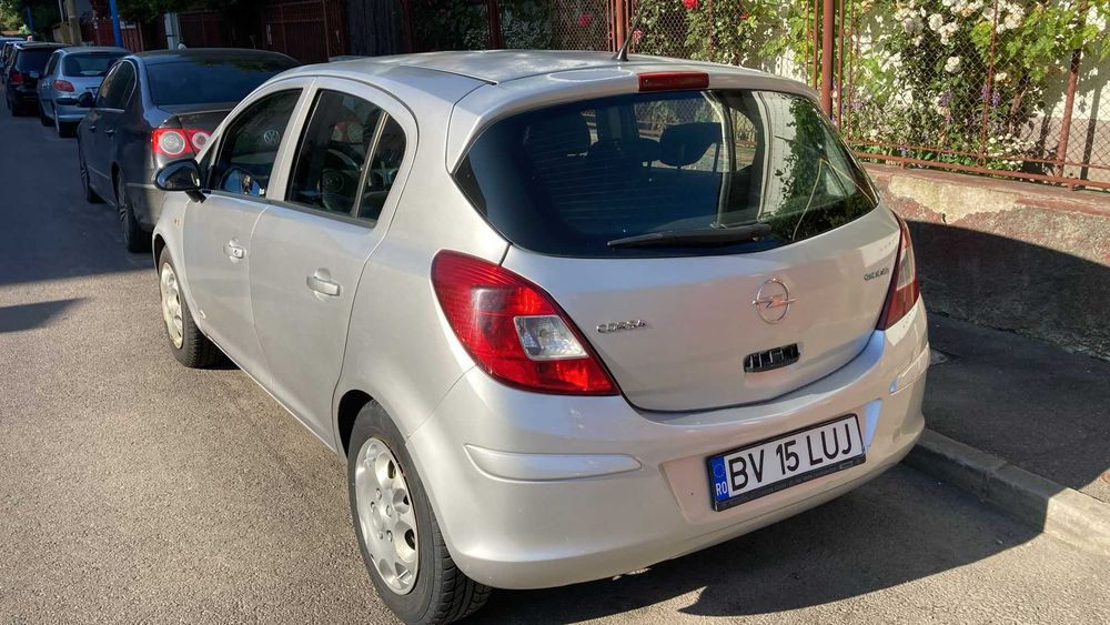 Opel Corsa D 1.3 CDTI – ideală pentru oraș, consum redus