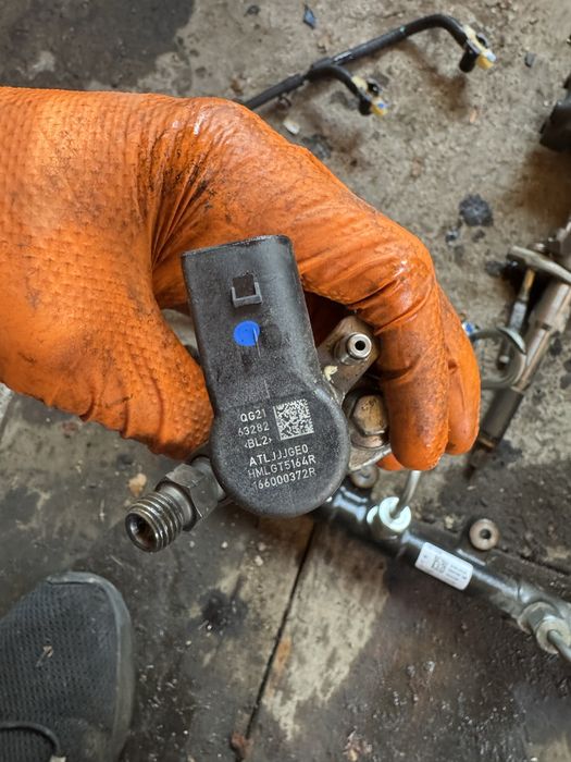 Injectie injectoare pompa inalte rampa renault master opel movano euro