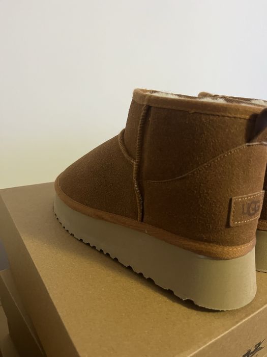 Ppauci tip ugg noi