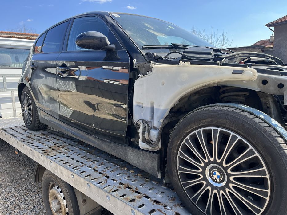 BMW E87 120d facelift на части