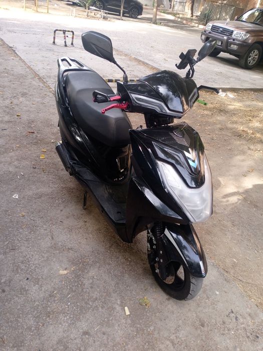 Skuter Cavolo 2024