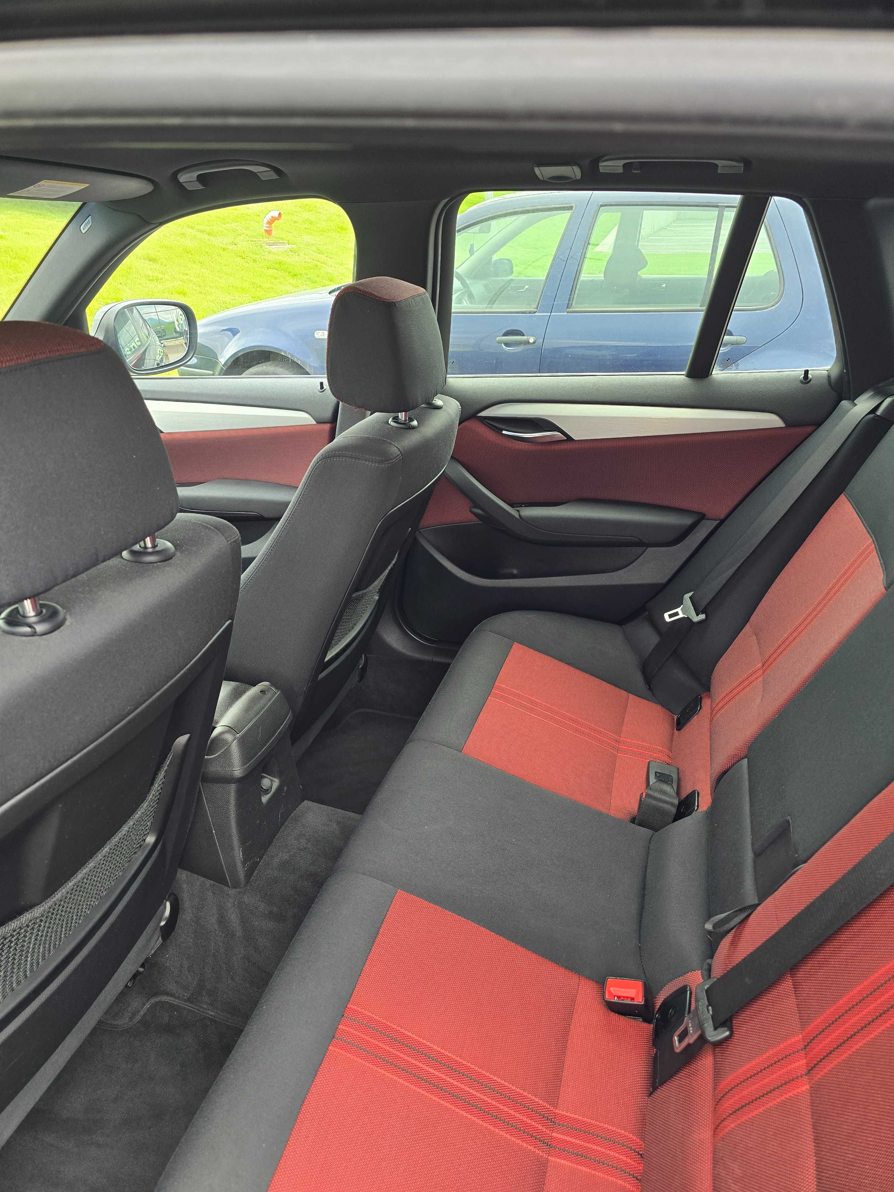 BMW X1 E84 20d 177cp Bi-Xenon Navi Webasto Clima