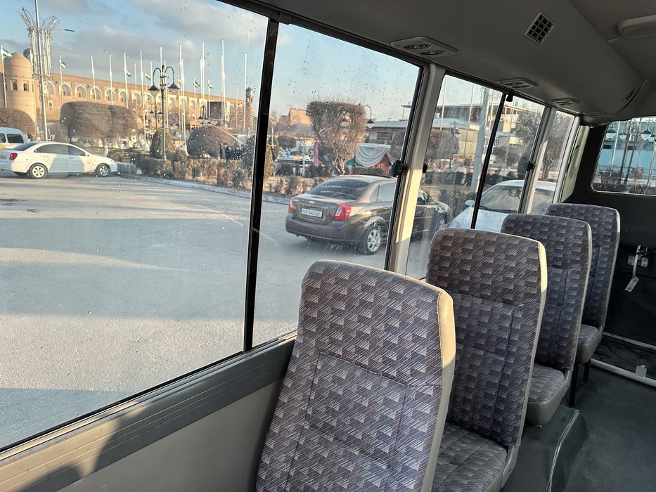 Микравтобус Ниссан