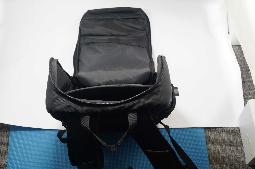 Rucsac laptop negru in stare excelenta