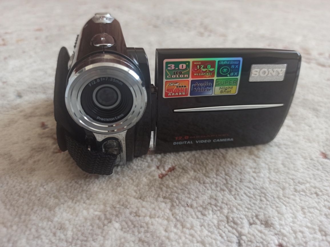 Sony V8 digital video camera