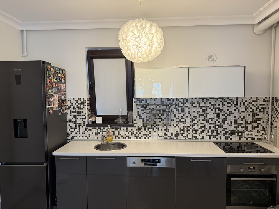 Vanzare apartament 2 camere, strada Zeletin, pret nou!