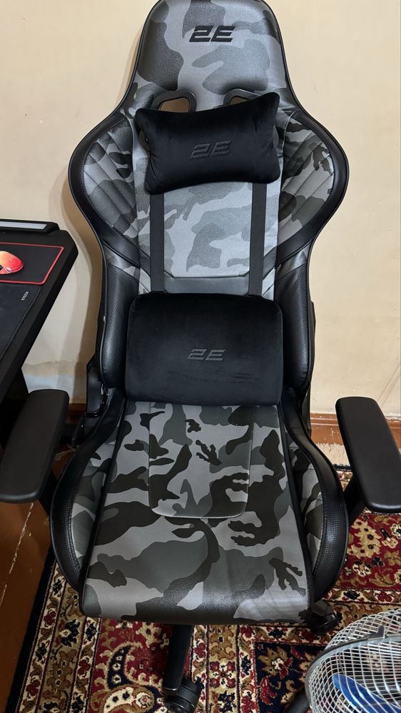 Игровое компьютерное кресло 2E Gaming HIBAGON II 2E-GC-HIB-BK