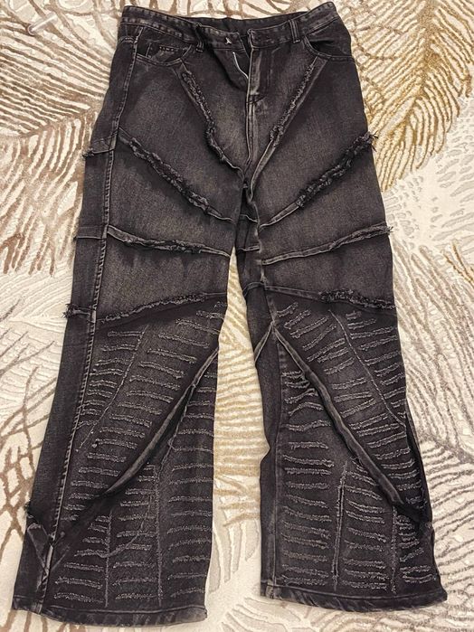 Джинсы широкие, клеш