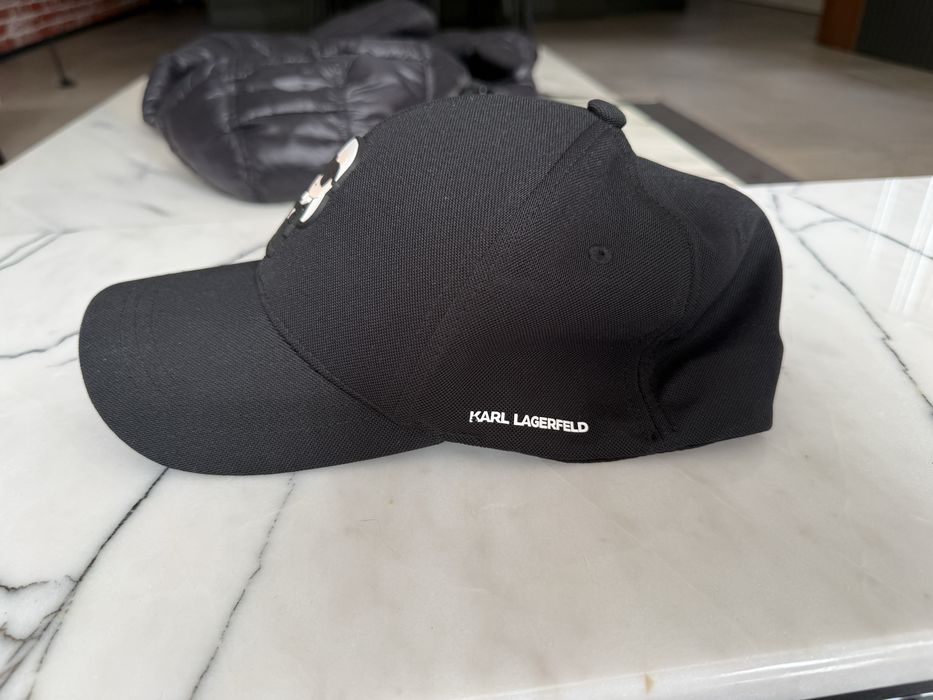 Шапка Karl Lagerfeld / Unisex & One size