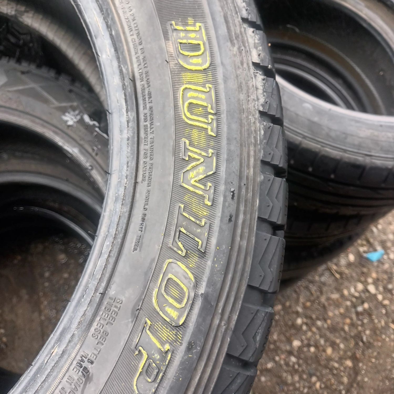 285 50 20 DUNLOP 4броя зимни GRANTREK