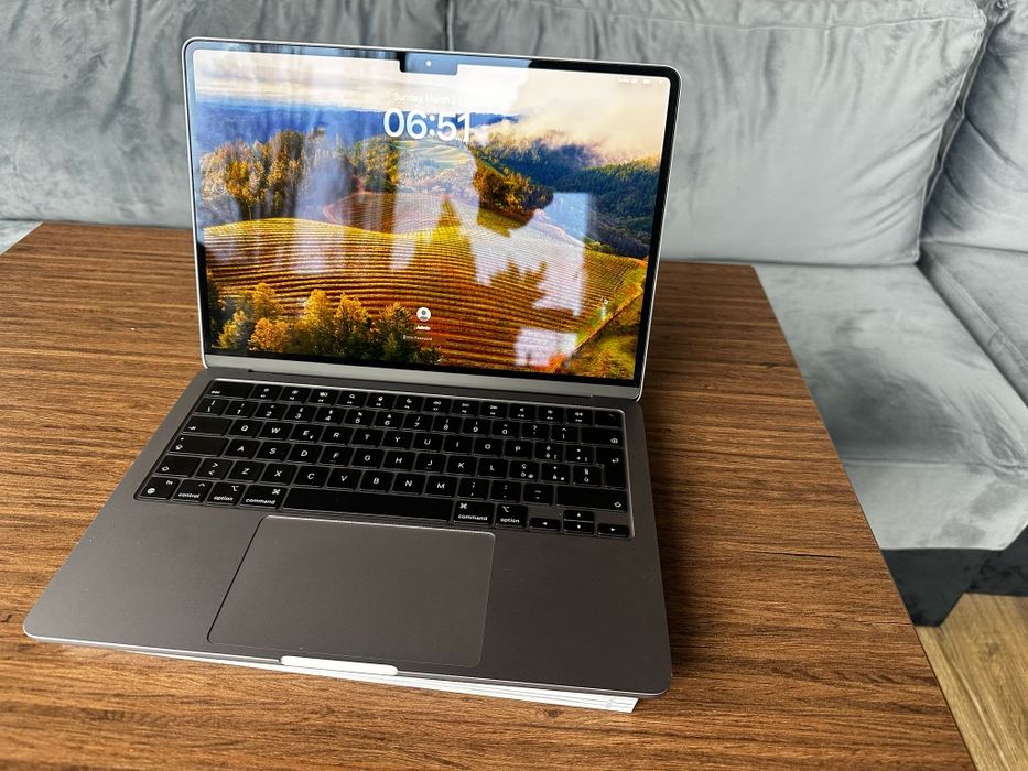 Macbook Air A2681 13" M2