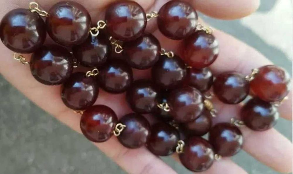 Collier chihlimbar