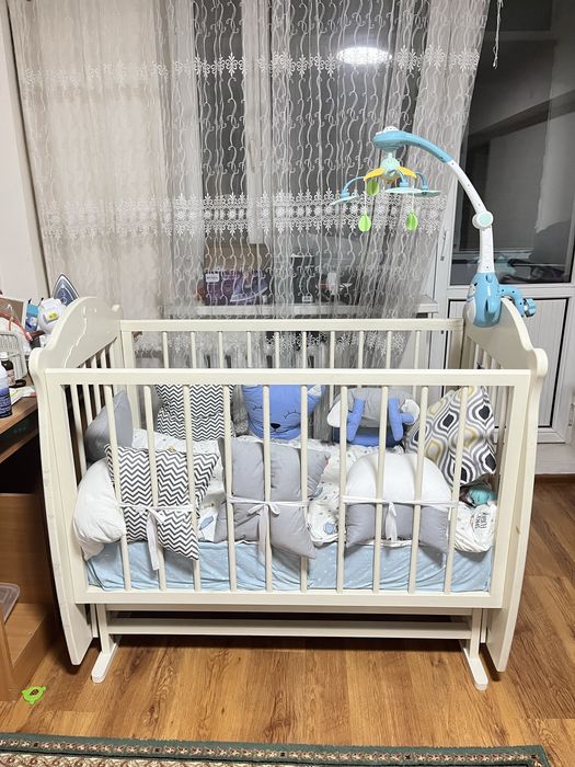 Продам манеж в хорошем