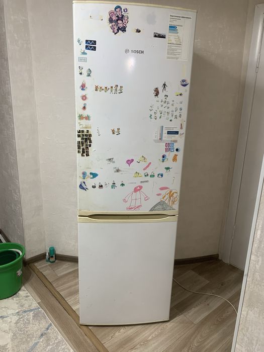 Холодильник BOSCH