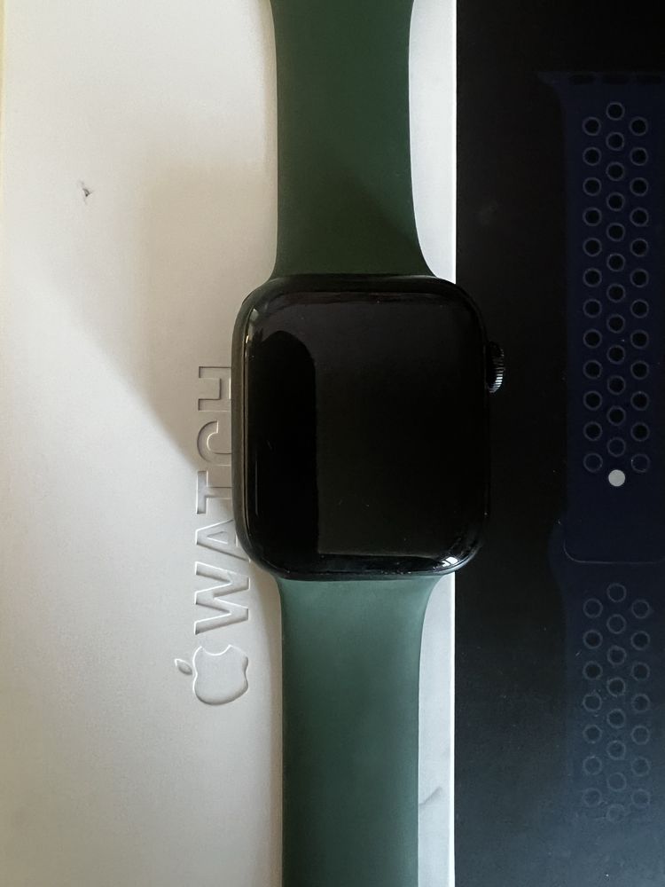 Apple watch 7 series green 94% батерия не различим от нов