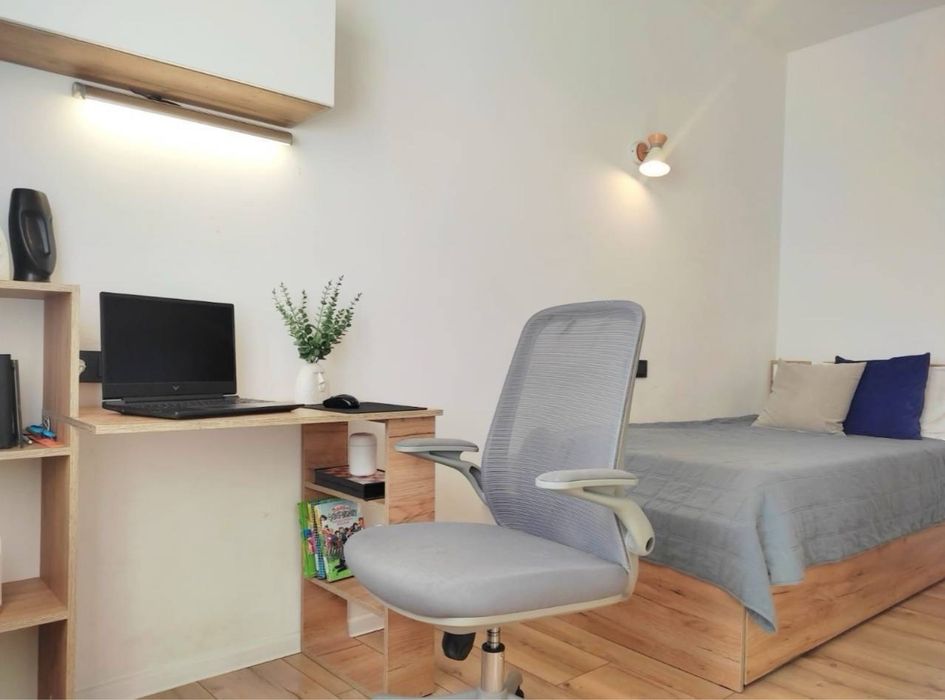 Банковский дом 4/7/12 Ориентир Мирабадский рынок