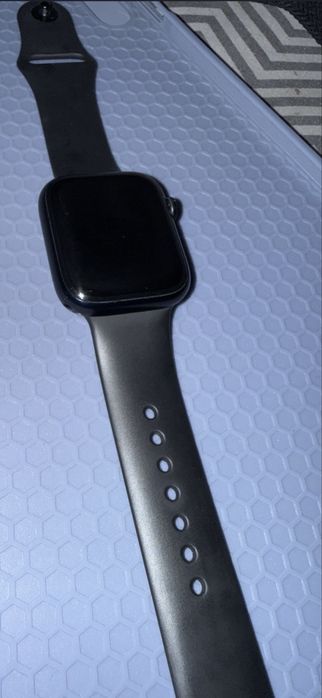 Vând Apple Watch seria 7 de 45 mm