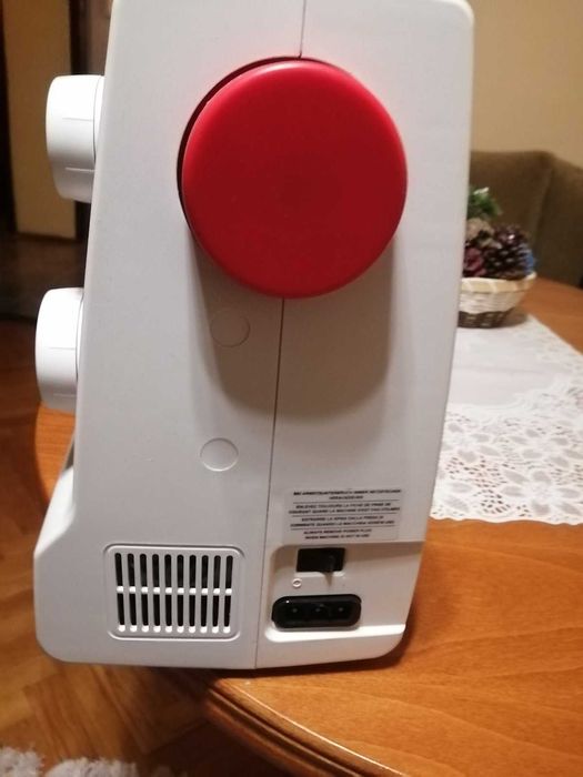 Нова Шевна машина