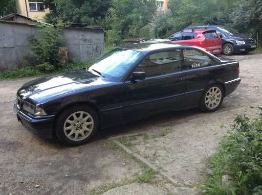 Продам оригинальные легкосплавные диски 25 стиль на автомашину BMW 5.